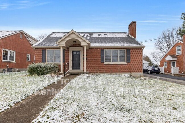 Building Photo - 312 Norwood Dr