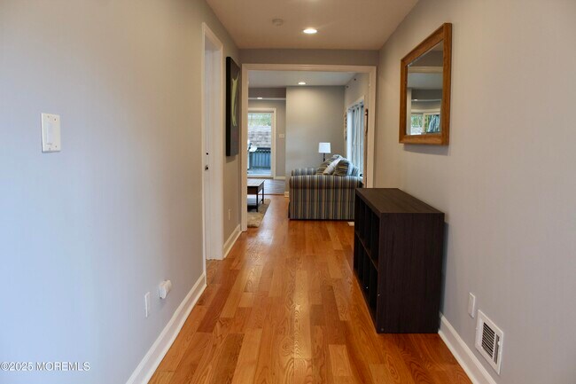 Foto del edificio - 500 18th Ave