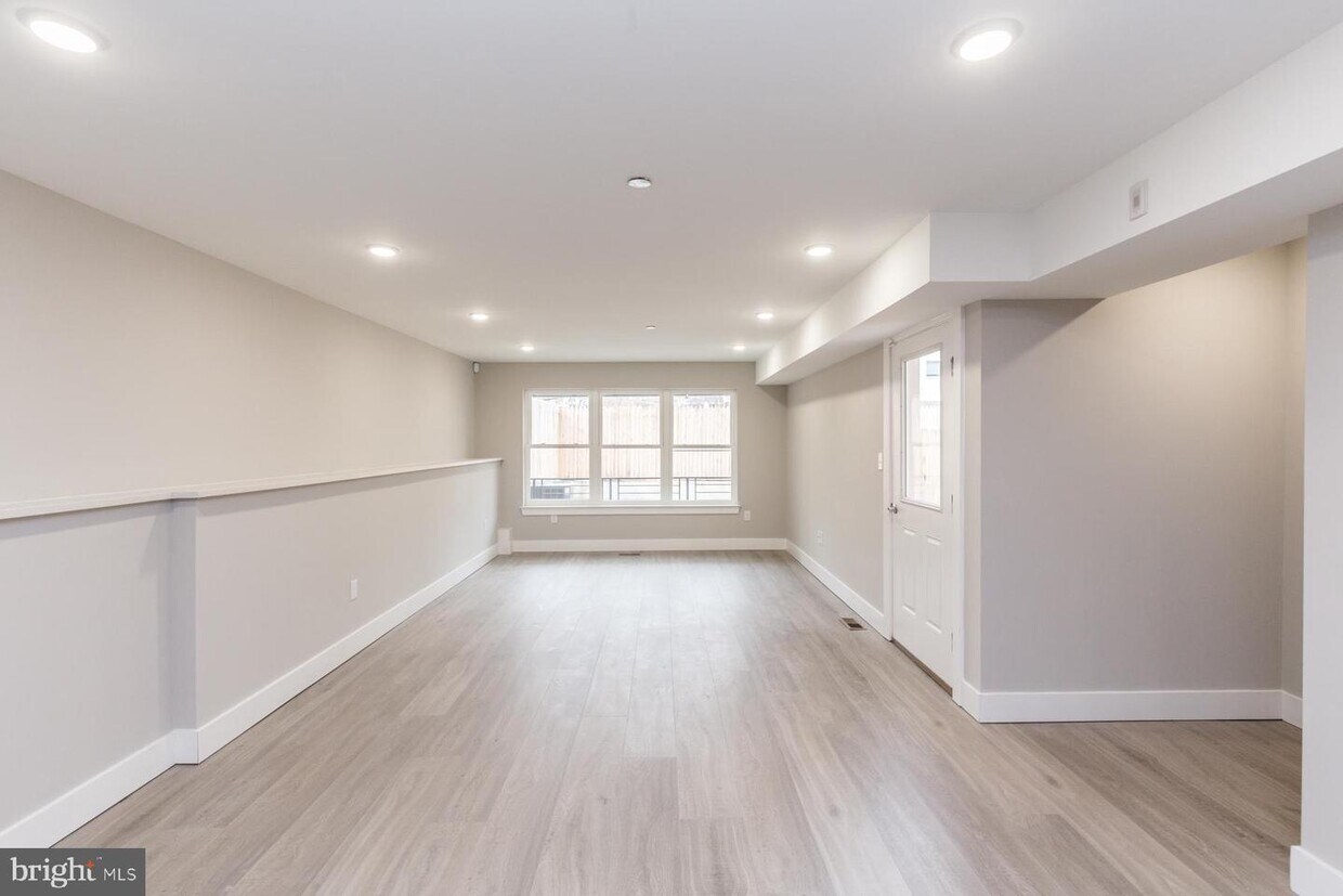 Foto principal - 1724 N Marshall St