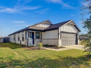 Building Photo - 24038 Hay Iron Dr