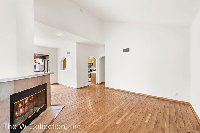 Building Photo - 3 br, 2.5 bath House - 26 Tranto Dr.