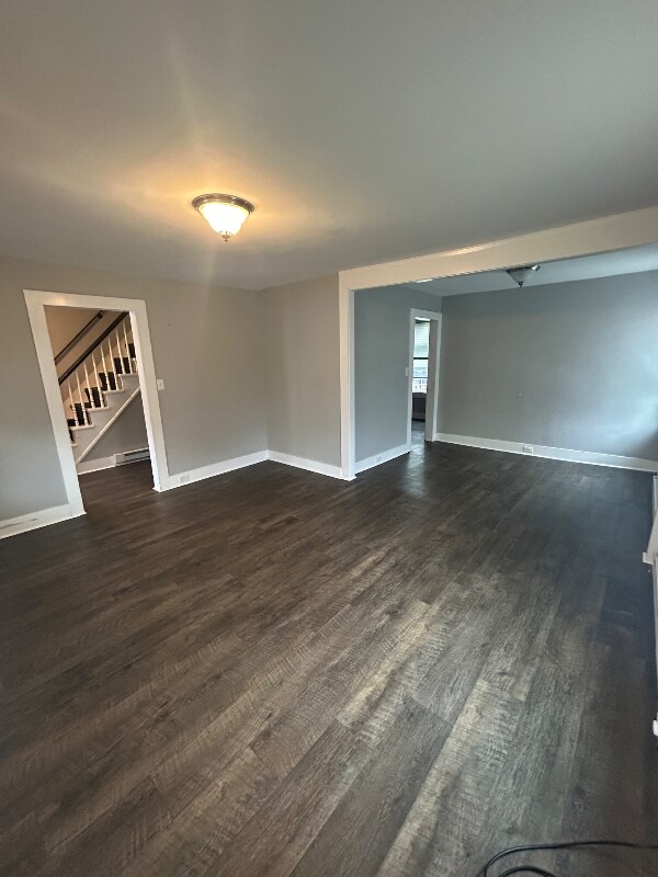Foto principal - 55 Railroad Ave