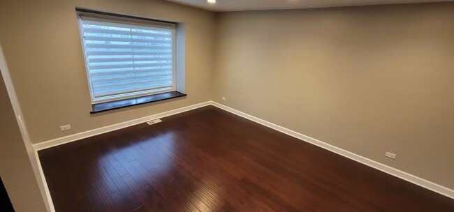 Foto del edificio - 1147 Needham Rd