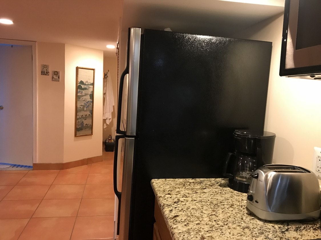 Granite Kitchen Counters, Ice Maker In Fridge - 6214 Lee Hwy