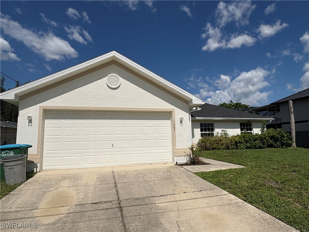 Foto principal - 1207 SW 18th Ave