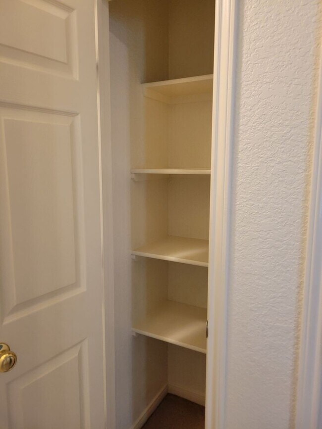 Foto del edificio - 4 BR 2 Bath Next to Harker Heights Communi...