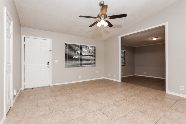 Foto del edificio - 2822 Colfax St