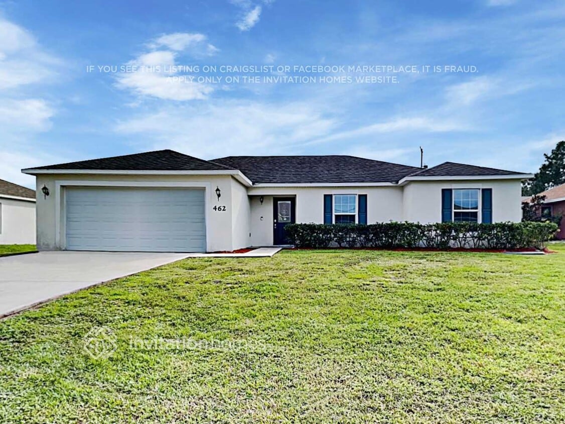 Foto principal - 462 NW Riverside Dr