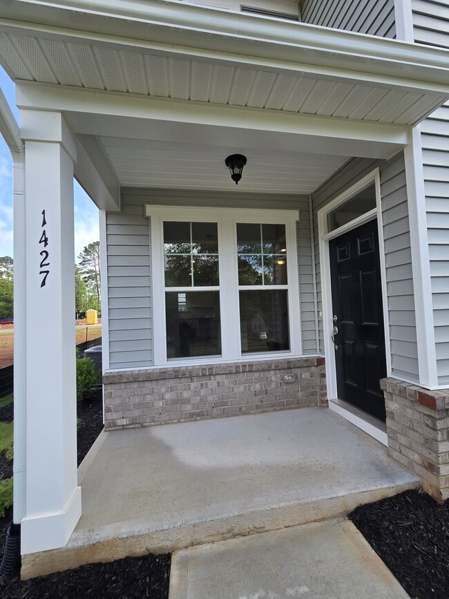 Building Photo - 1427 Goldsboro Ave