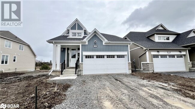 Building Photo - 10 Oakmont Dr