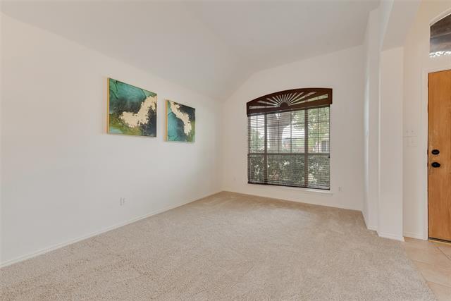 Building Photo - 5644 Overland Dr