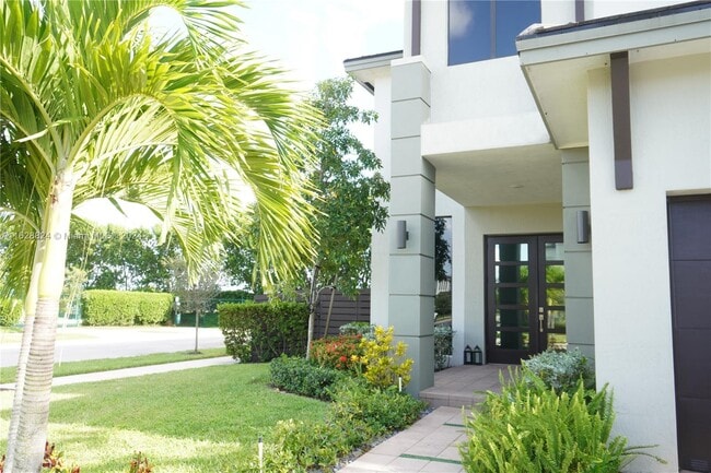 Building Photo - 8740 NW 157th Terrace