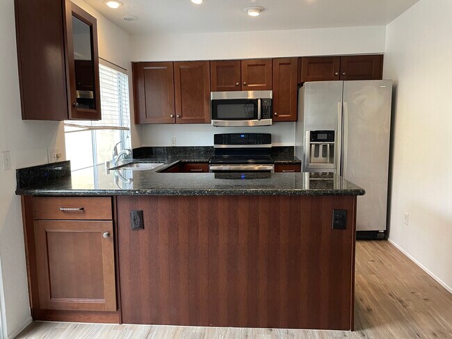 Foto del edificio - 7964 Mission Center Ct