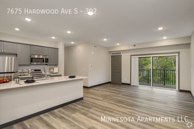 Building Photo - Comfort & Convenience in Cottage Grove!