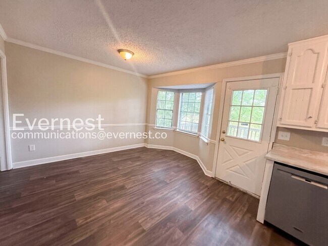 Foto del edificio - 335 Jamestown Manor Dr