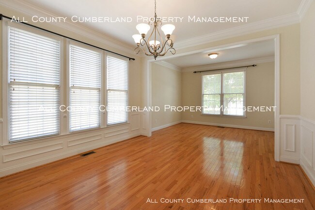 Foto del edificio - Beautiful Spacious Home 5 Bedrooms!