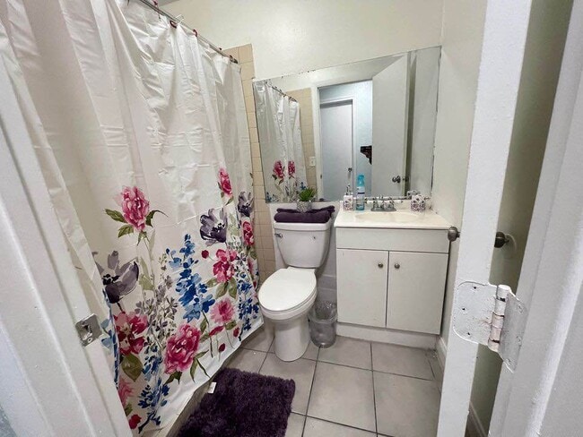Foto del edificio - 8170 SW 6th St