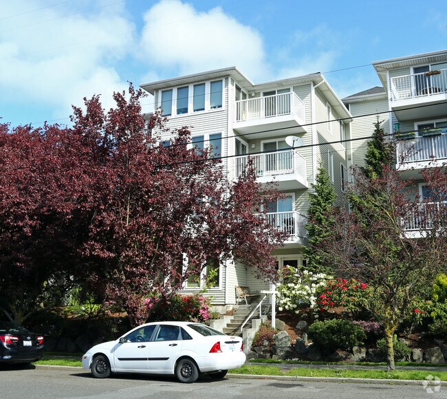 Foto del edificio - Courtyard Apartments