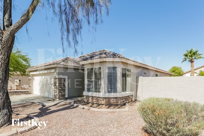 Foto del edificio - 14944 N 133rd Dr