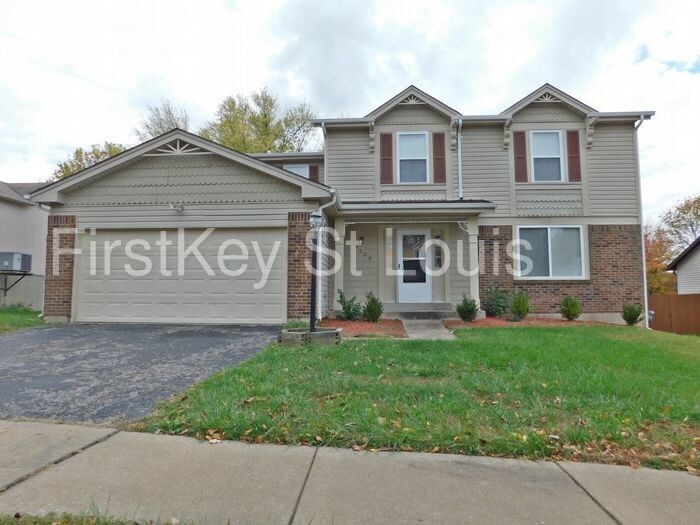 4220 River Oaks Dr, Florissant, MO 63034 House Rental in Florissant