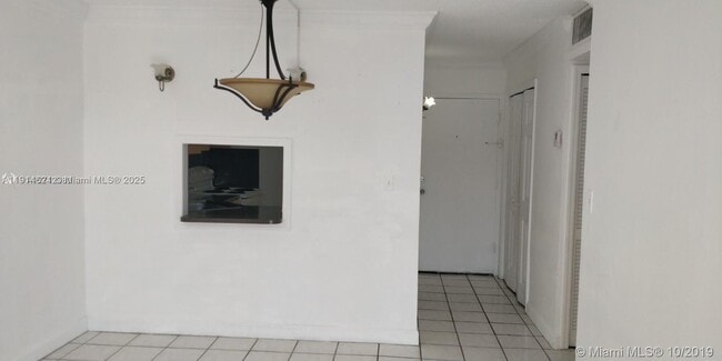 Building Photo - 801 NW 47th Ave