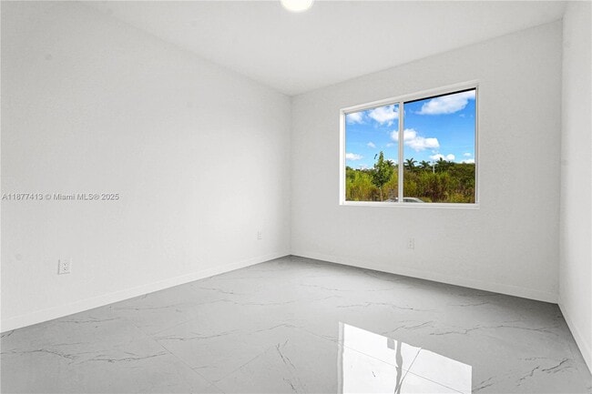 Building Photo - 22425 SW 125th Ave