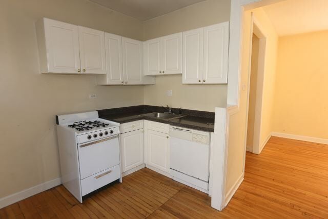 Building Photo - 3729.5 N Pine Grove Ave