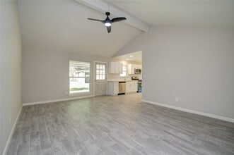 Building Photo - 7902 La Roche Ln