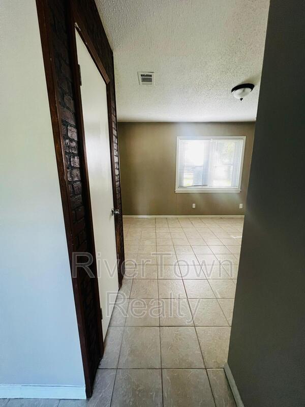 Foto del edificio - 4180 Kerwin Dr