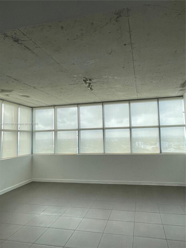 Foto del edificio - 3301 NE 1st Ave