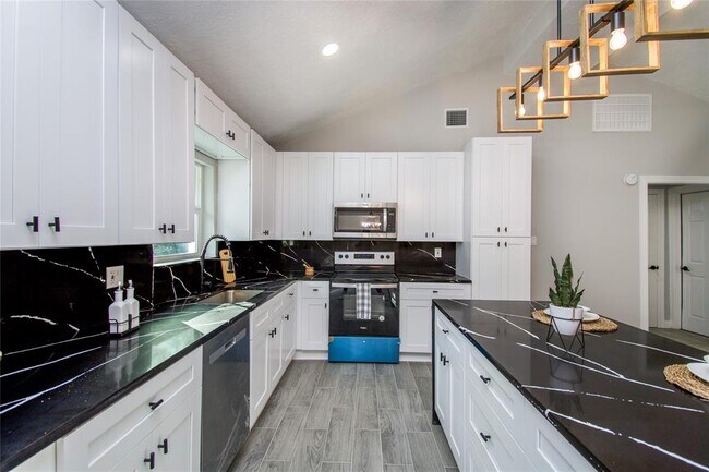 Foto del edificio - 5407 Brantley Ln