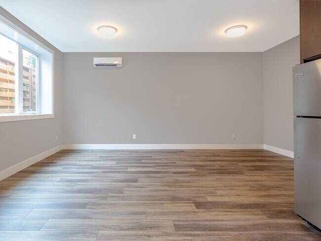 Foto del edificio - 3836 NE Grand Ave