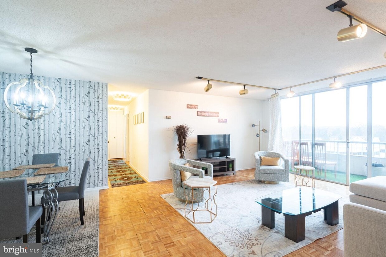 100 West Ave Unit 627S, Jenkintown, PA 19046 Room for Rent in