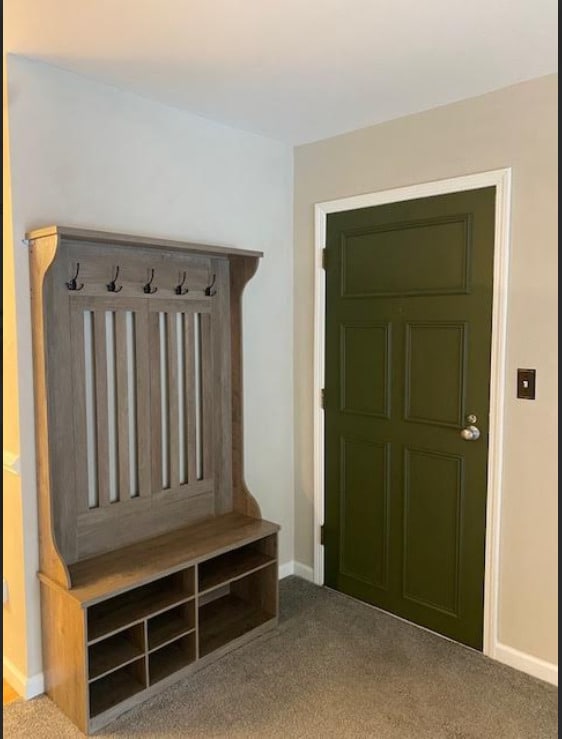 Foto del edificio - 6174 Knoll Ln Ct