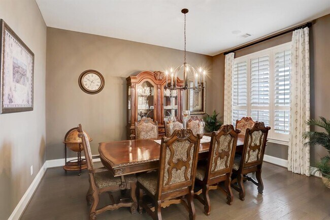 Building Photo - 2602 Mist Flower Ct