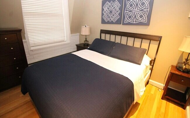 Foto del edificio - 113 Beacon St