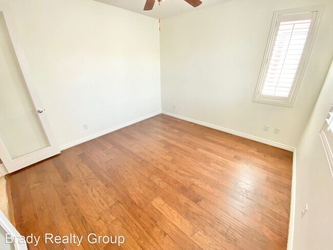 Foto del edificio - 3 br, 2.5 bath House - 1980 Galleria Spada...