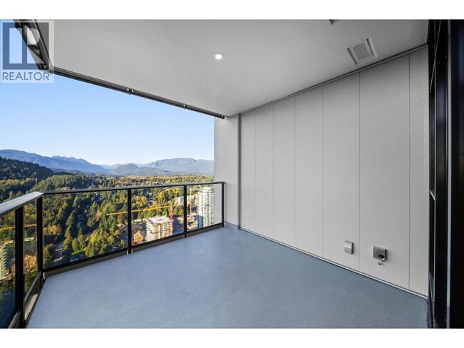 Building Photo - 720 Farrow St