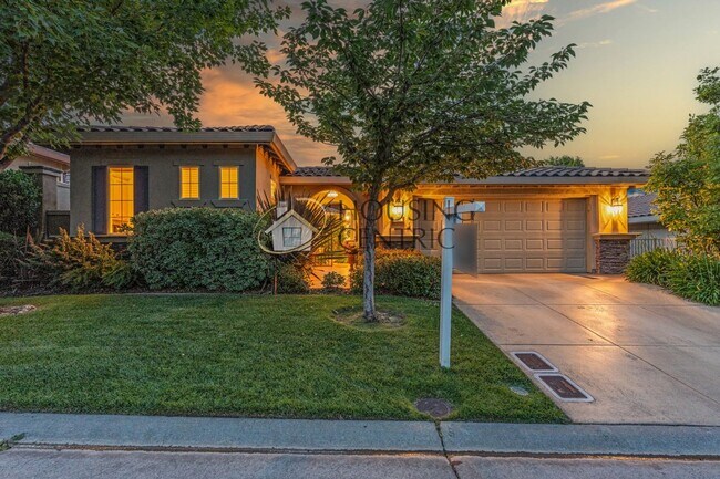 Foto del edificio - Executive Gated Serrano Golf-Course Home with Views of the 16th Hole!