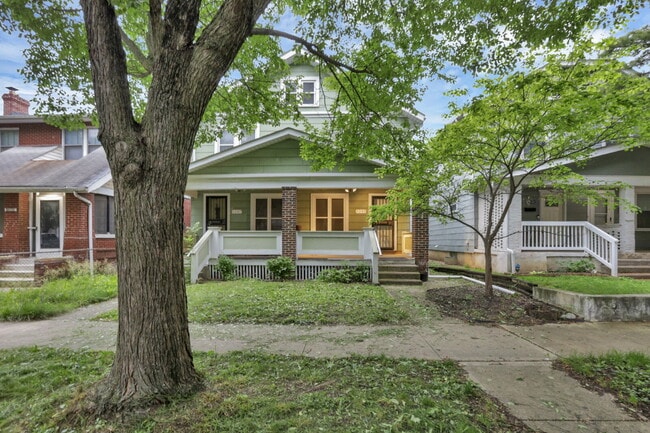Building Photo - 1349 N 6th St