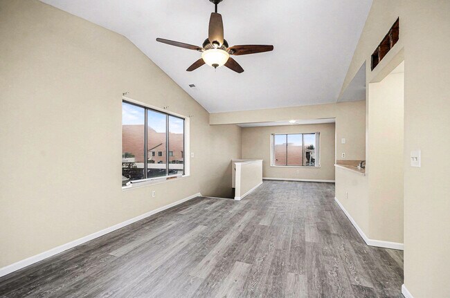 Building Photo - 30657 Hidden Pines Ln