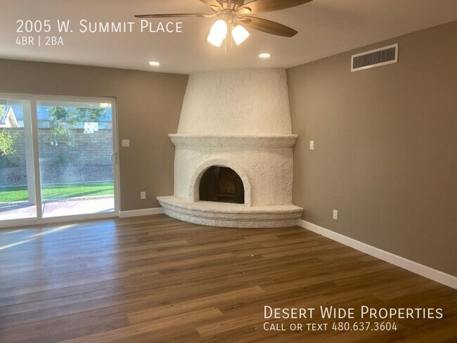 Building Photo - Gorgeous Chandler 4 bed/2 bath fully remod...