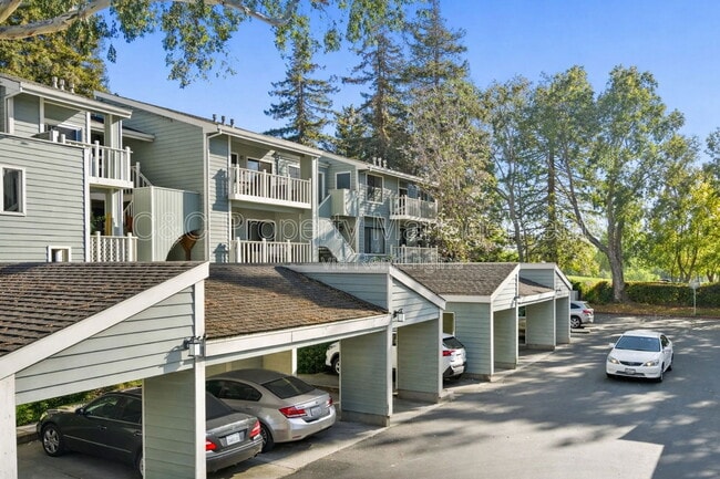 Photo - 37050 Meadowbrook Common Apartment