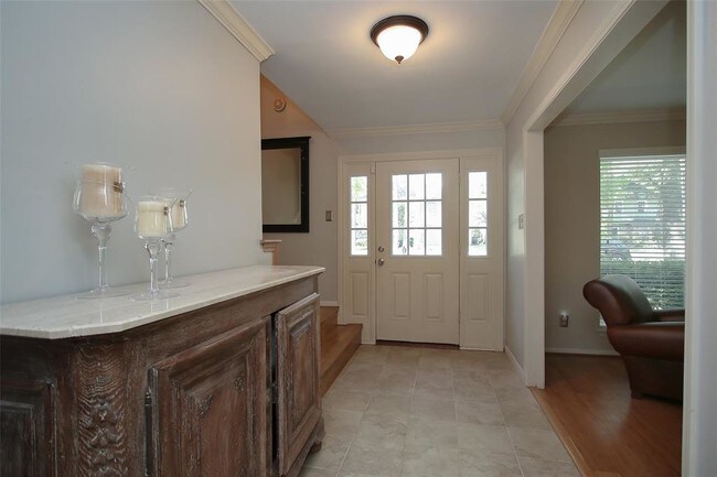 Building Photo - 16150 Hexham Dr
