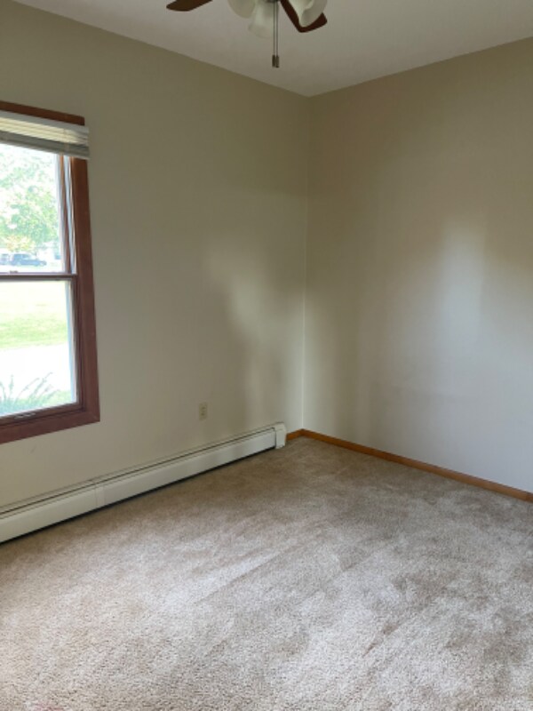 324 W Hack St, Cullom, IL 60929 House Rental in Cullom, IL