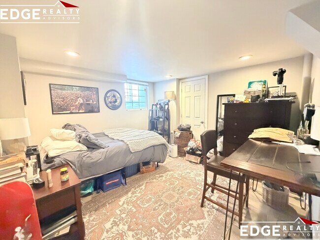 Foto del edificio - 45 Allston St