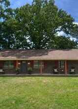 Building Photo - 1910 Kittrell Dr