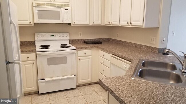 Foto del edificio - 2704 Gresham Way