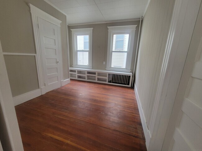 Building Photo - 226 Cooke St