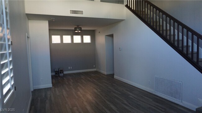 Foto del edificio - 9428 Aspen Glow Dr